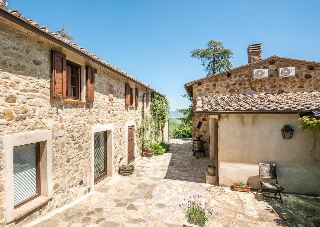 Appartamento Gemma Bianca-Tavoleto Castiglione dʼOrcia Exteriér fotografie